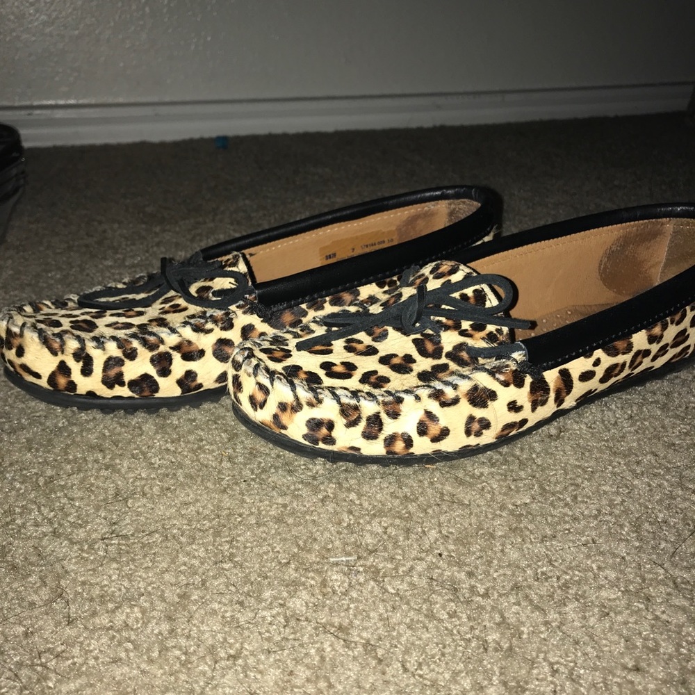 Cheetah moccasins with hard sole
